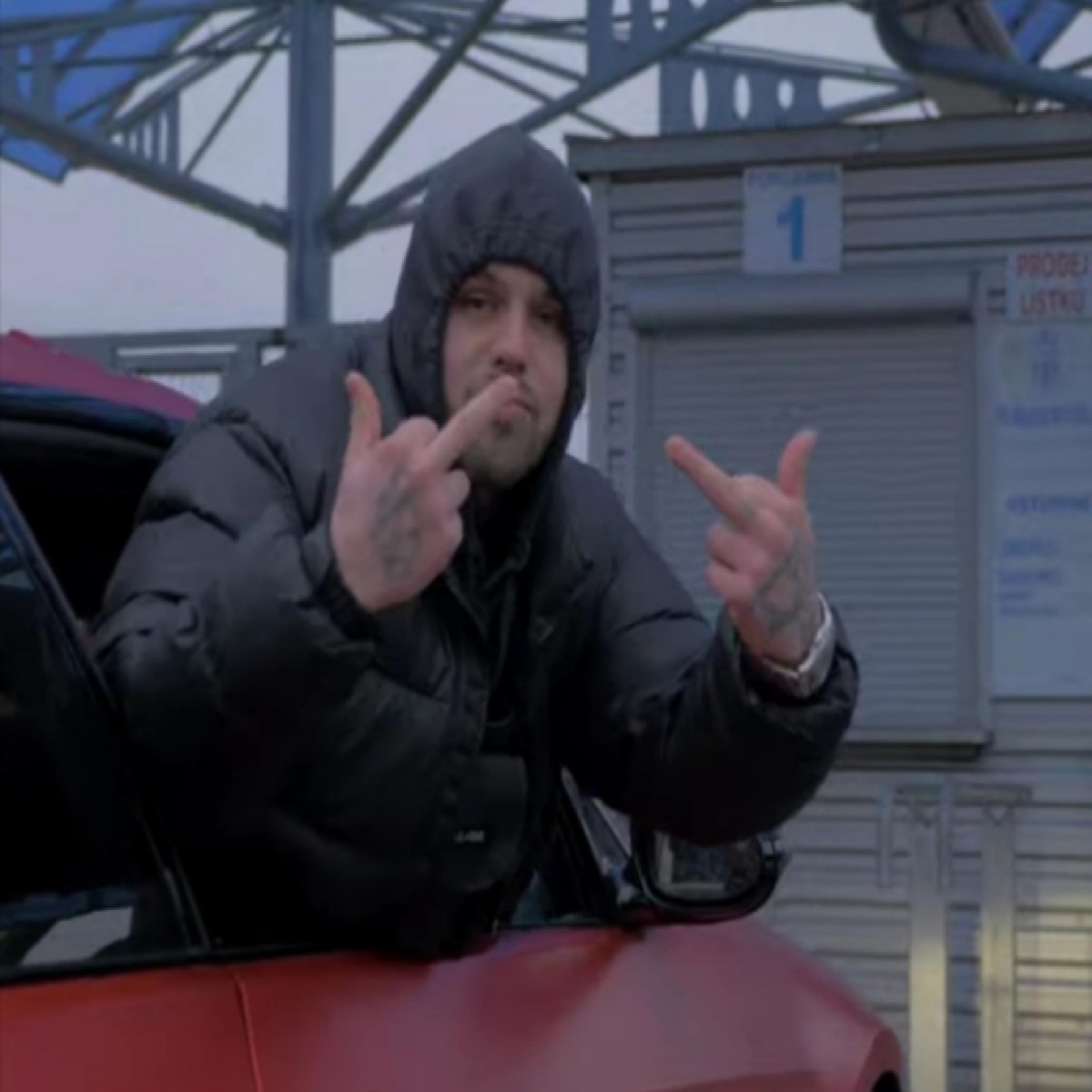 Local (feat. Lil' D)