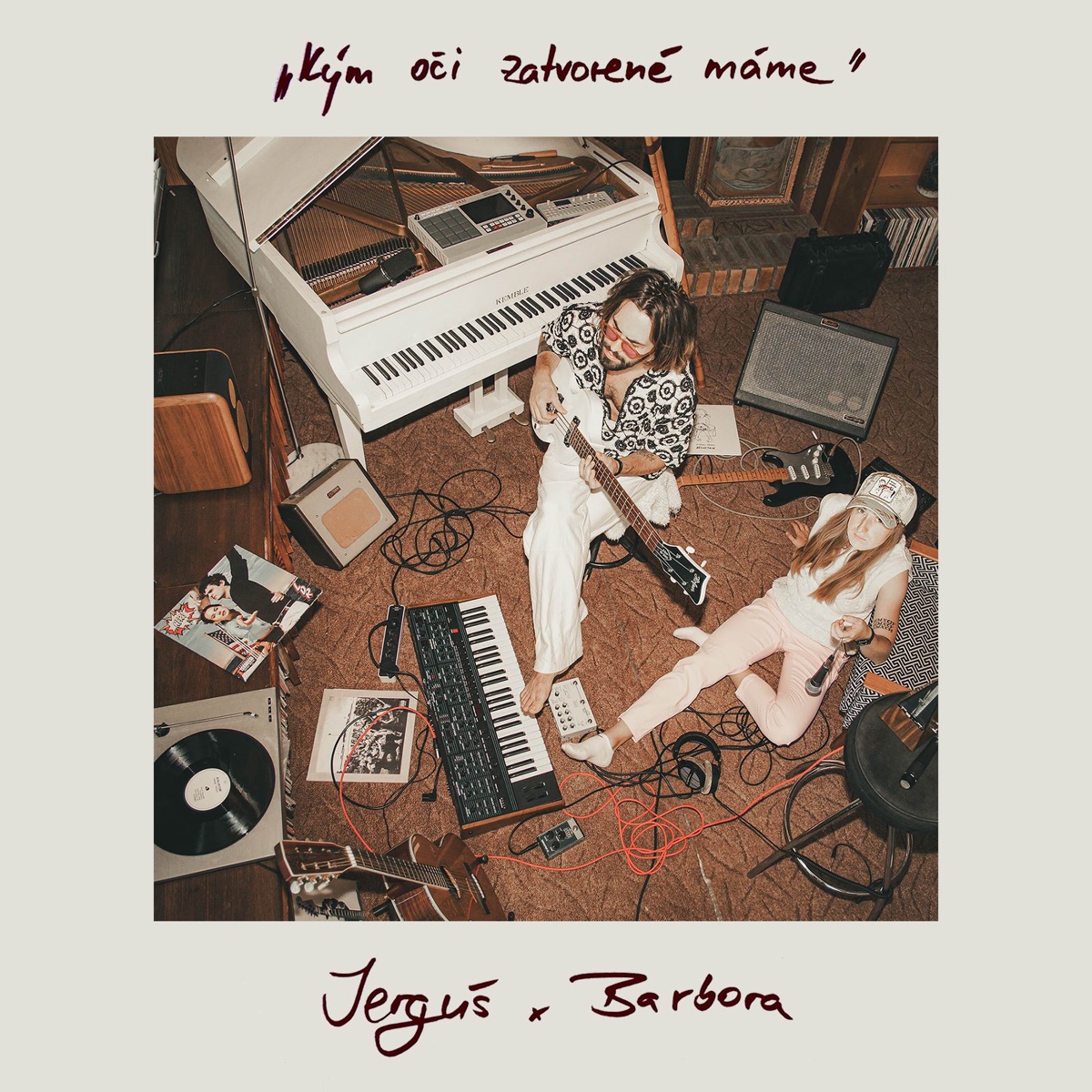 Kým oči zatvorené máme