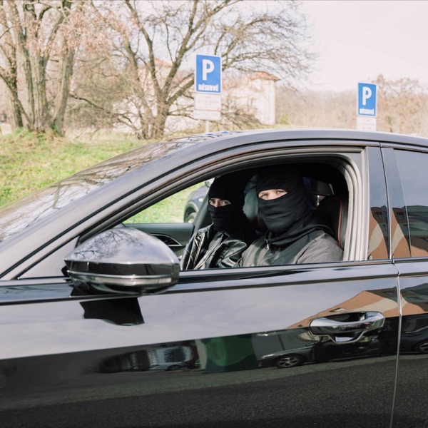 Ya neponimaju! (feat. KXA, Erik Tresor)