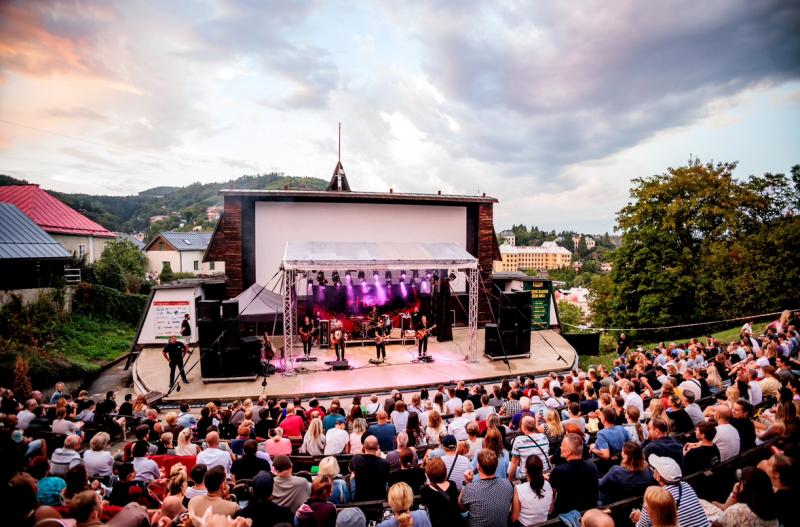 HEX uzavrie oslavy 35 rokov koncertom v obľúbenej Banskej Štiavnici