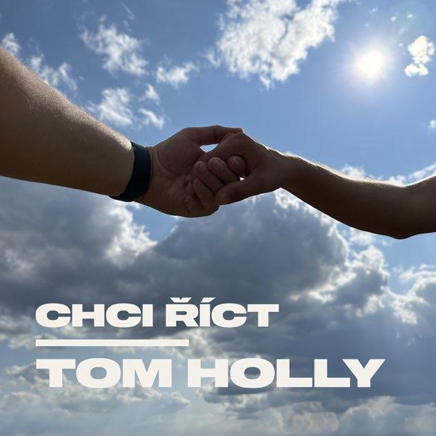 ''Chci říct ano tomu pravému'' Tom Holly v novém singlu otevírá cestu k opravdové lásce